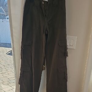 Men's Cargo Pants in Dark Olive Green
